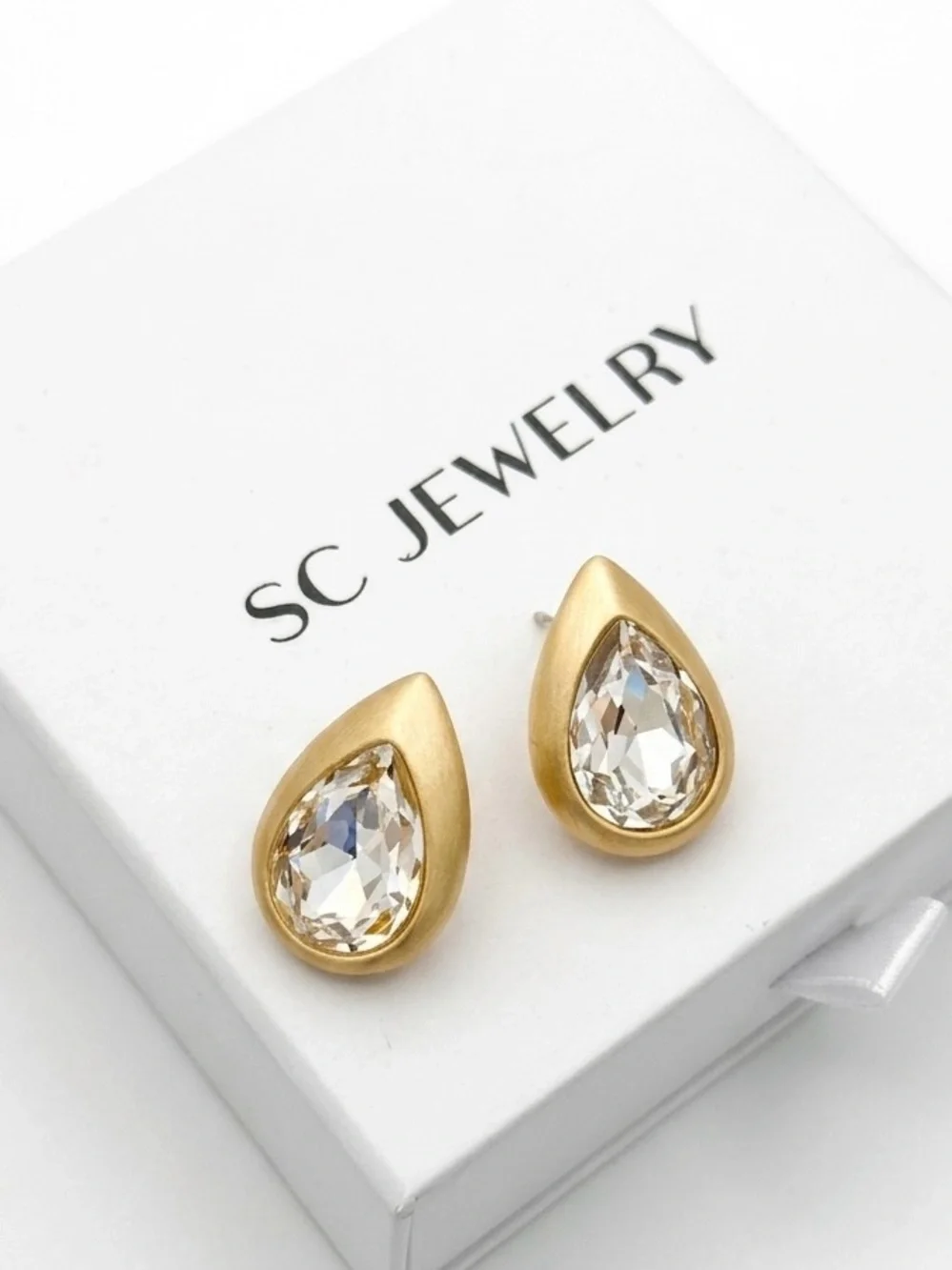 EXCLUSIVE LIMITED Gema-Inspired Brilliant Pear Cut Earrings - 14K Gold Plated